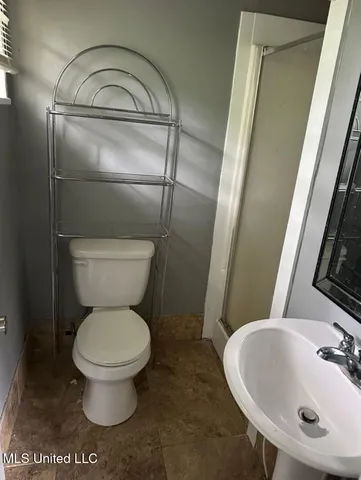 $75,000 | 1670 Kentwood Drive, Jackson, MS 39212