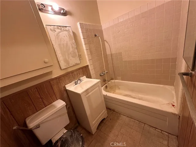 $1,000,000 | 11464 Copeland Street, Lynwood, CA 90262