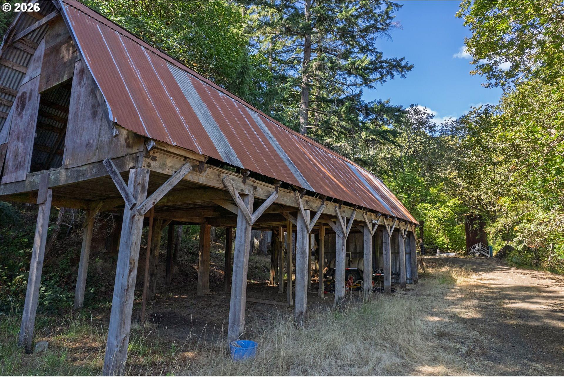 604 Woodruff Road Roseburg, OR 97471 - Photo 44 of 48 Gallery Image 44
