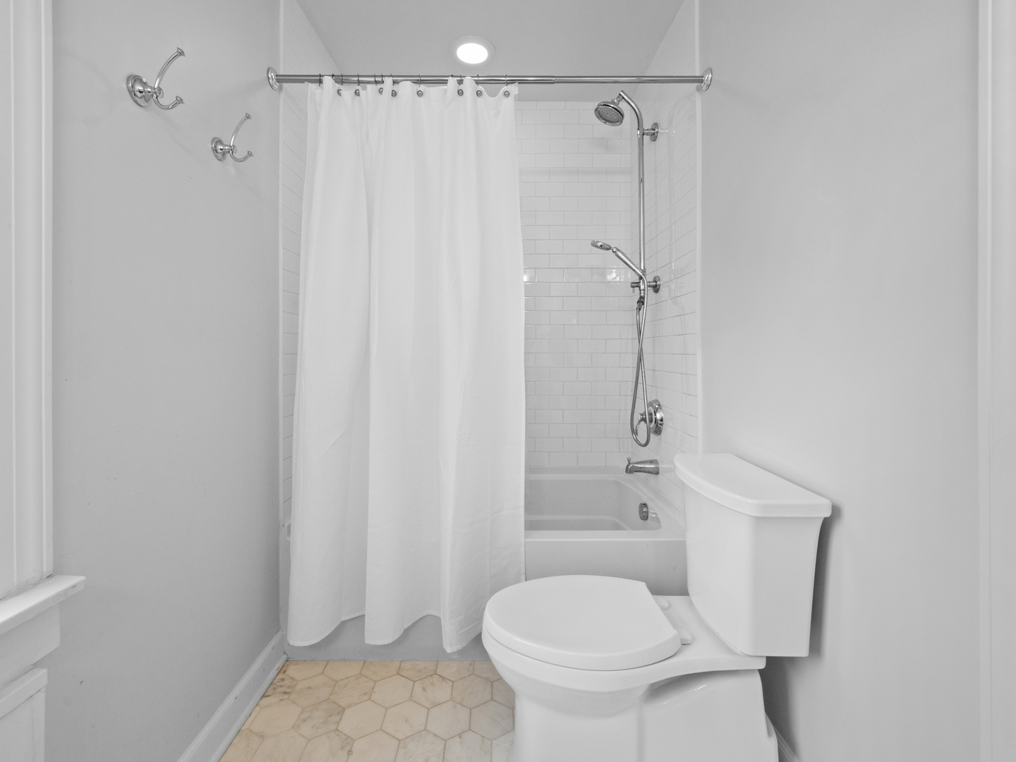 530 Grand Boulevard Park Ridge, IL 60068 - Photo 33 of 55 a bathroom with a shower and a toilet