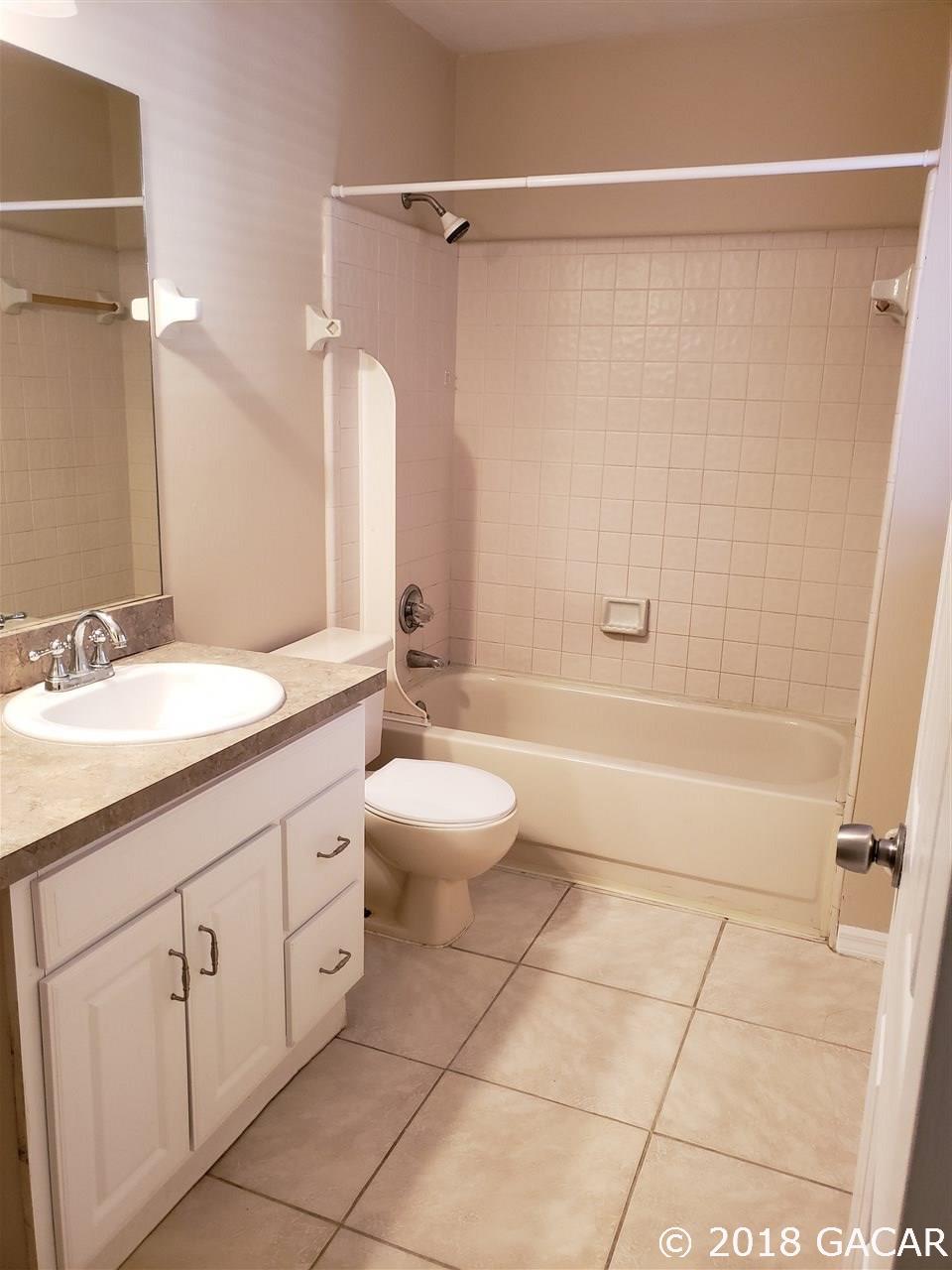 934 Southwest 56th Terrace Gainesville, FL 32607 - Photo 12 of 17