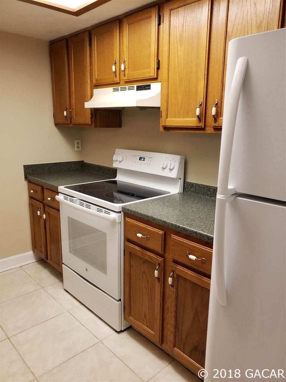934 Southwest 56th Terrace Gainesville, FL 32607 - Photo 5 of 17