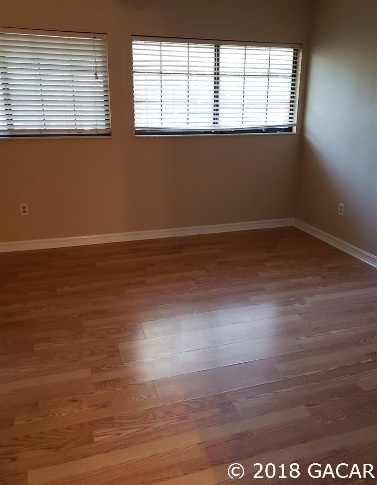 934 Southwest 56th Terrace Gainesville, FL 32607 - Photo 7 of 17