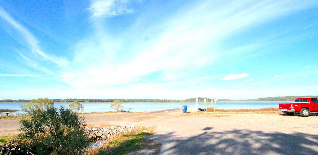 1838 Pigeon Point Road Beaufort, SC 29902 - Photo 20 of 22 PP Boat landing