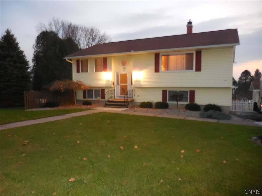 1300 Robin Road Utica, NY 13502 - Photo 1 of 1 Gallery Image 1