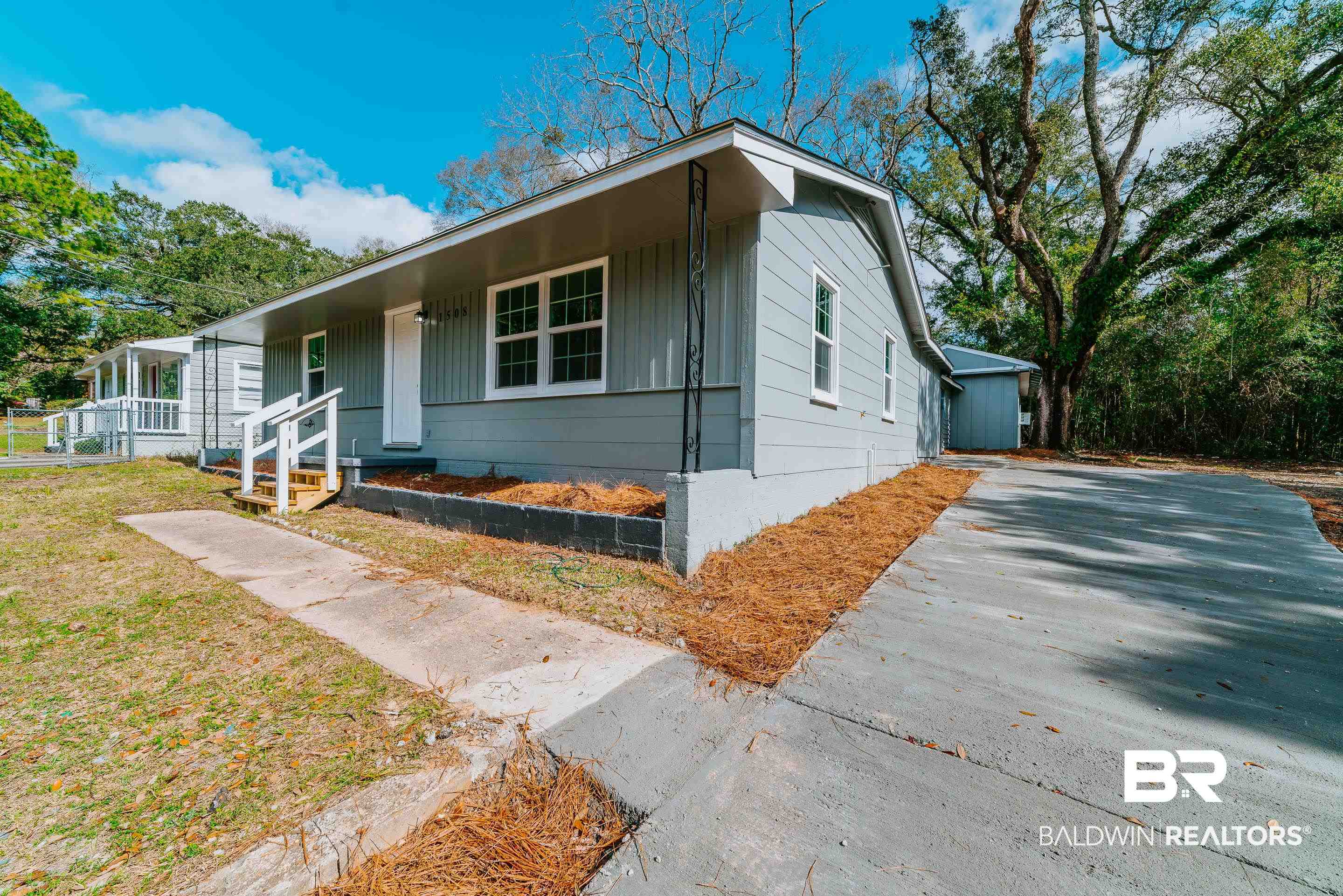 1508 Phillips Lane Mobile, AL 36618 - Photo 2 of 44