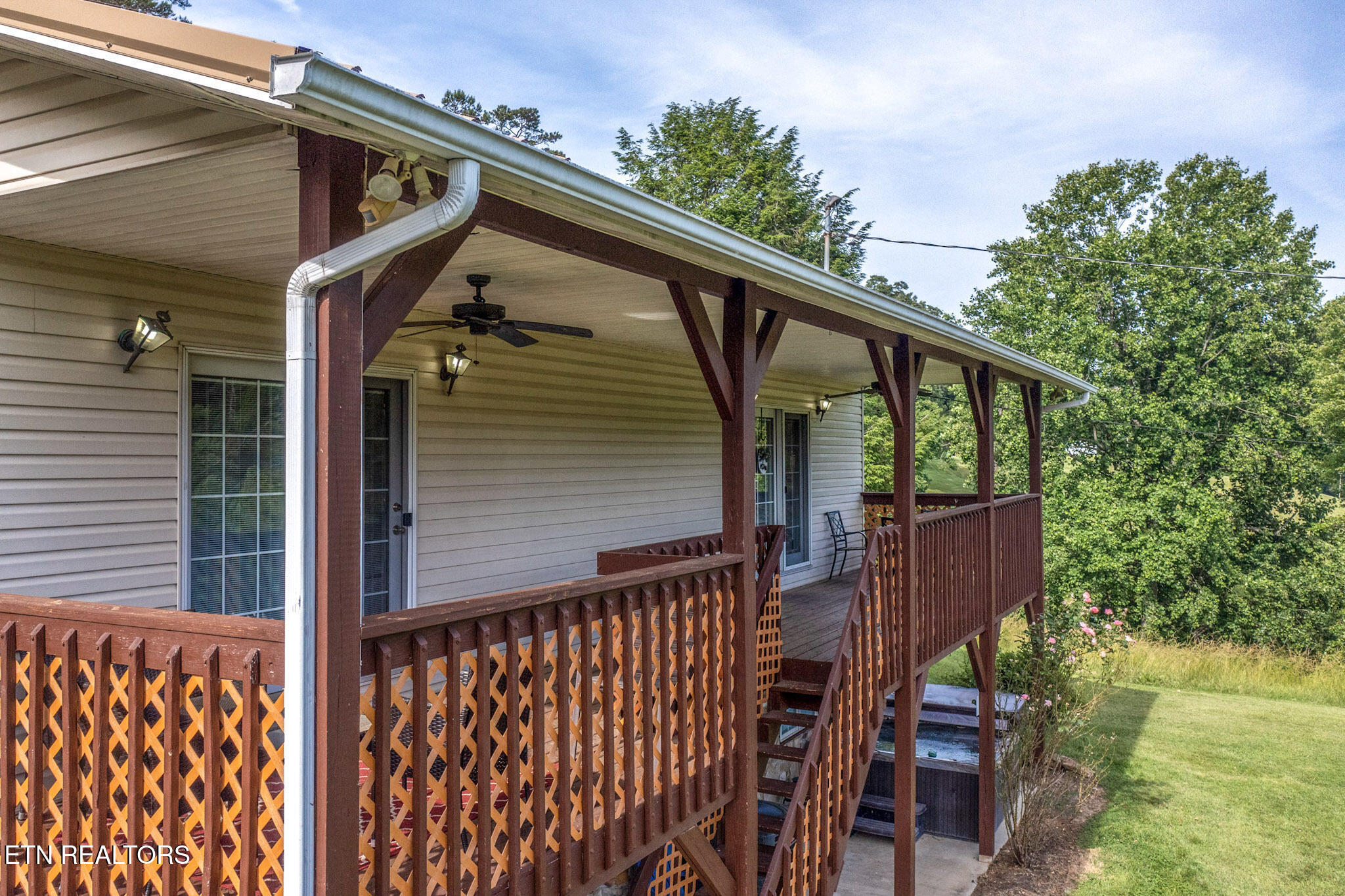 1315 McCarter Hollow Road Sevierville, TN 37862 - Photo 22 of 32 31-31_HIlltopHaven