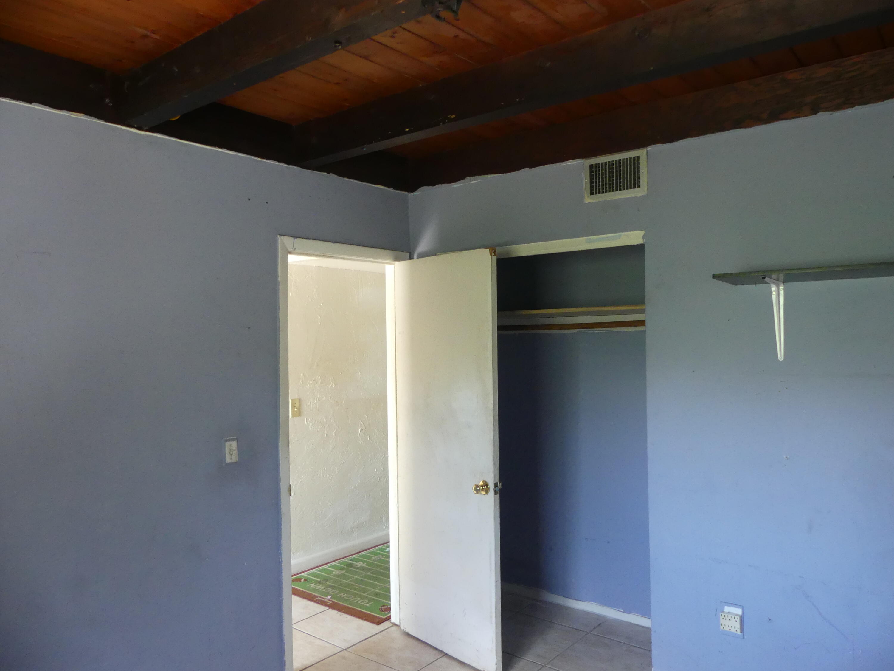 6633 Rigger Road Lake Worth, FL 33462 - Photo 8 of 28 a view of closet area