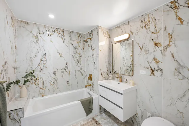 $999,000 | 229 Withers Street, Unit 4C | Williamsburg