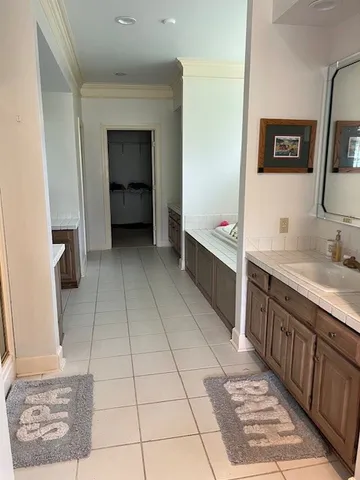 $1,199,000 | 487 Lakeshore Drive, Lexington, TN 38351