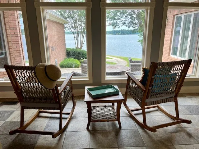 $1,199,000 | 487 Lakeshore Drive, Lexington, TN 38351