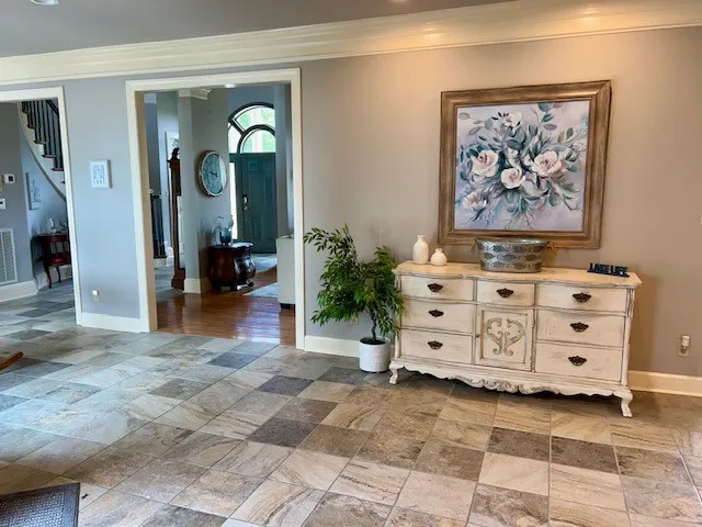 $1,199,000 | 487 Lakeshore Drive, Lexington, TN 38351