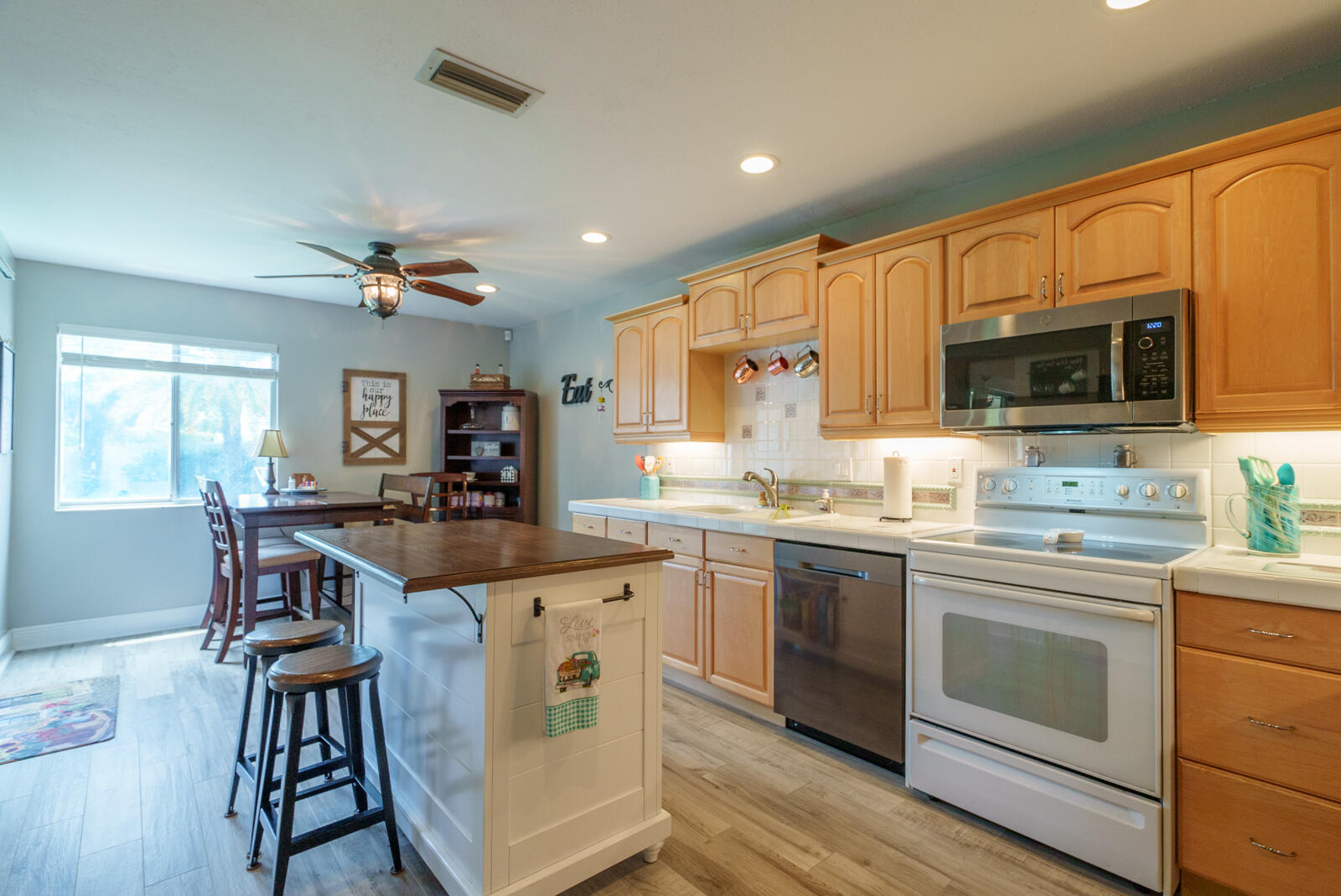 9793 Ridge Creek Road Boca Raton, FL 33496 - Photo 6 of 33 9793 Ridgecreek-12