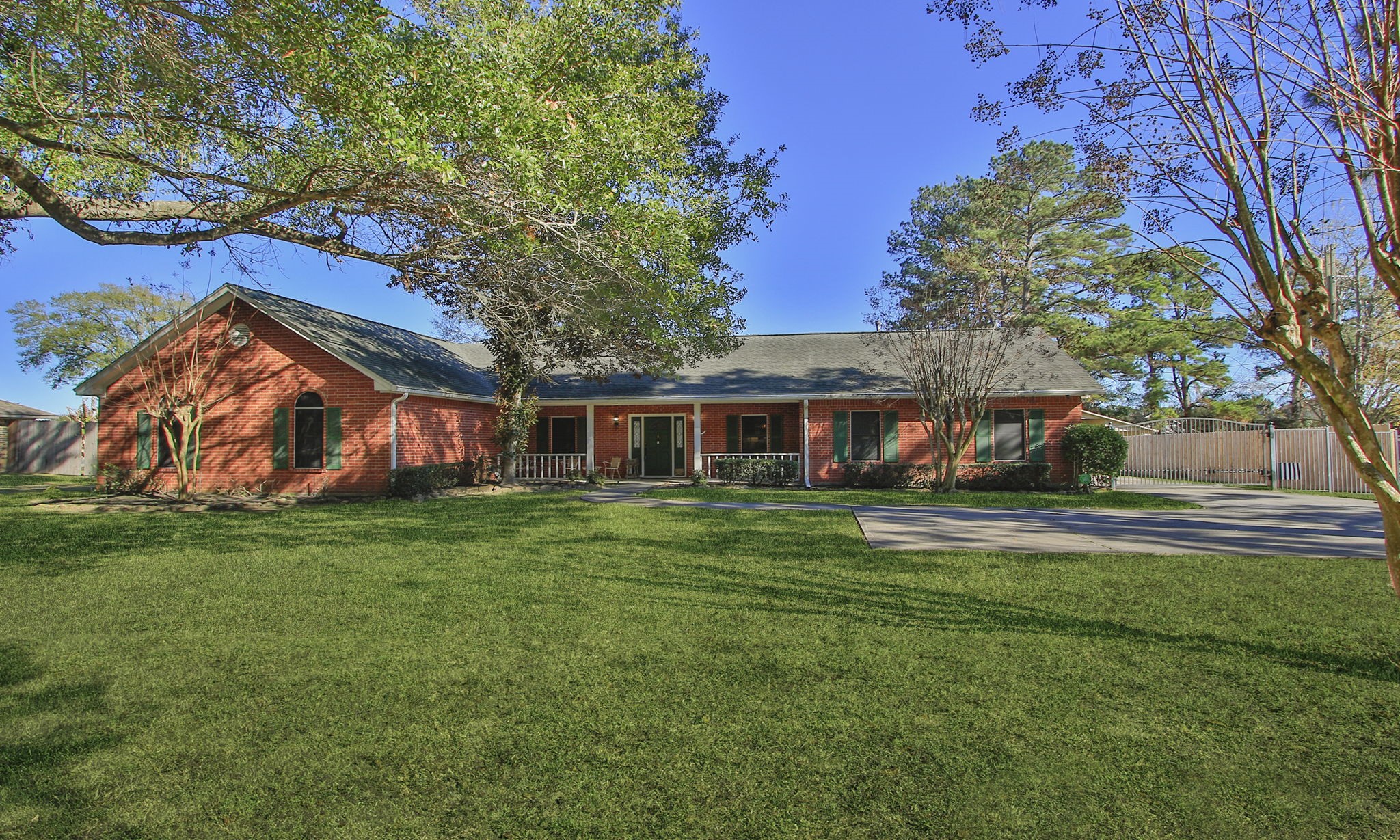 3 Bedroom, 2 Bath home on 1 Acre right in the heart of​​‌​​​​‌​​‌‌​‌‌​​‌​​​​‌​​​‌‌​‌‌‌ Tomball.