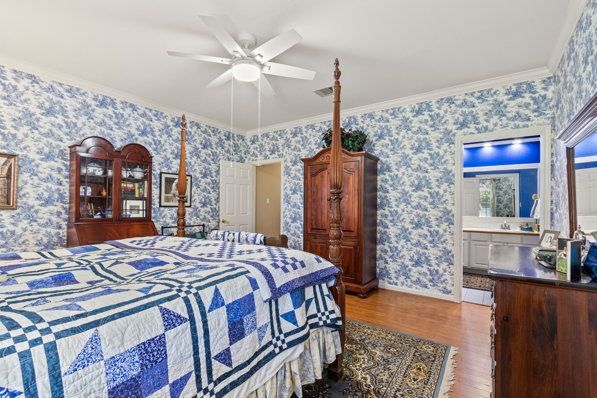 30610 Quinn Road Tomball, TX 77375 - Photo 20 of 50 Primary Bedroom.