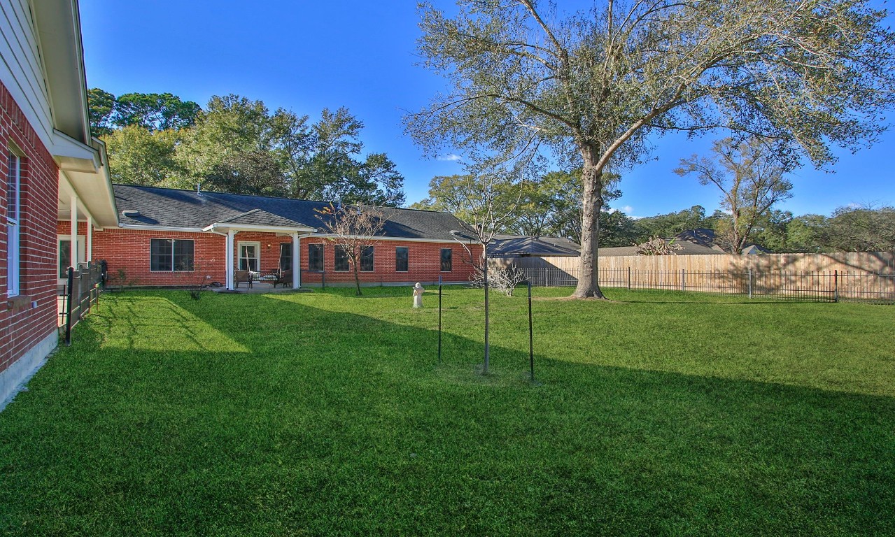 30610 Quinn Road Tomball, TX 77375 - Photo 33 of 50 Plenty of space for your outdoor fun here!