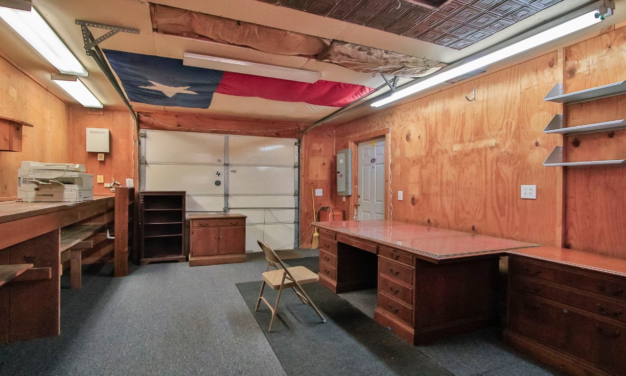 30610 Quinn Road Tomball, TX 77375 - Photo 42 of 50 Office area.