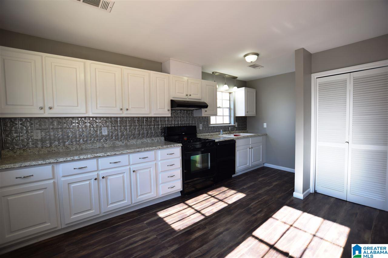 4960 Valleyview Way Adamsville, AL 35005 - Photo 10 of 36