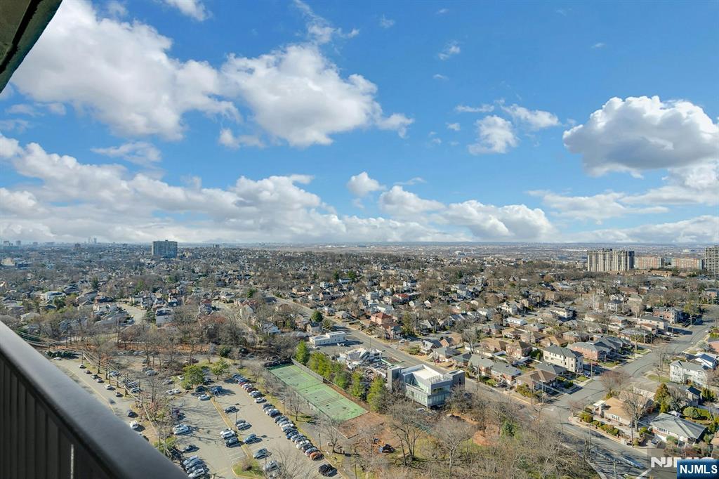 6 Horizon Road, Unit 2602 Fort Lee, NJ 07024 - Photo 36 of 45 a view of a city