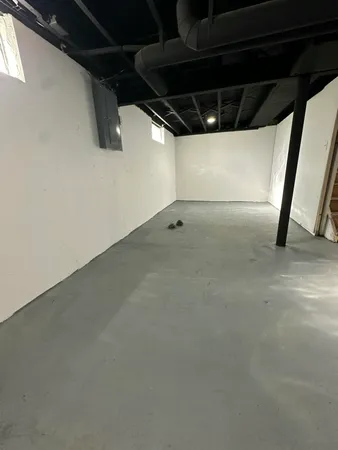 $199,900 | 3616 16th Street, Wyandotte, MI 48192