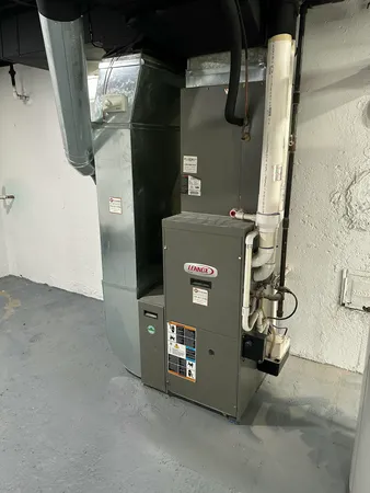 $199,900 | 3616 16th Street, Wyandotte, MI 48192