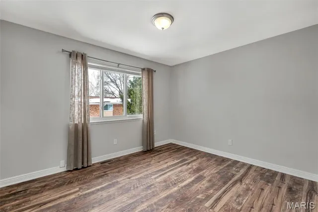 $139,900 | 10736 Carroll Wood Way, St. Louis, MO 63128