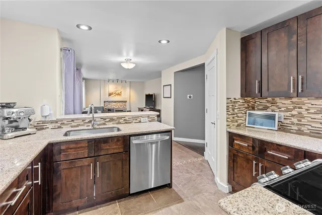 $755,000 | 26766 231st Place Southeast, Maple Valley, WA 98038