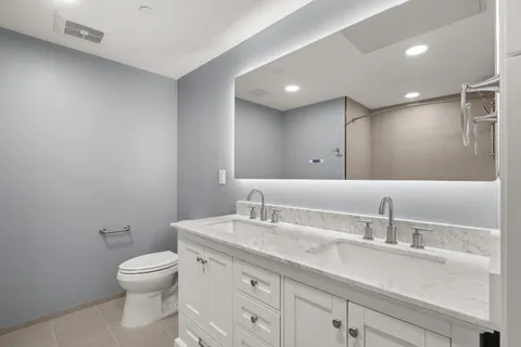 $828,000 | 99 Foundry Place, Unit 104, Portsmouth, NH 03801