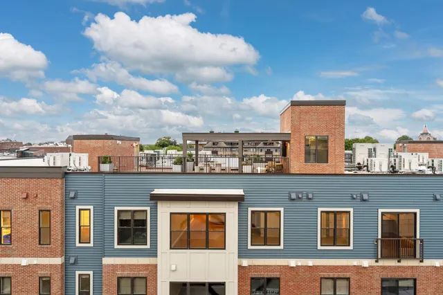 $828,000 | 99 Foundry Place, Unit 104, Portsmouth, NH 03801