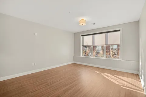 $828,000 | 99 Foundry Place, Unit 104, Portsmouth, NH 03801