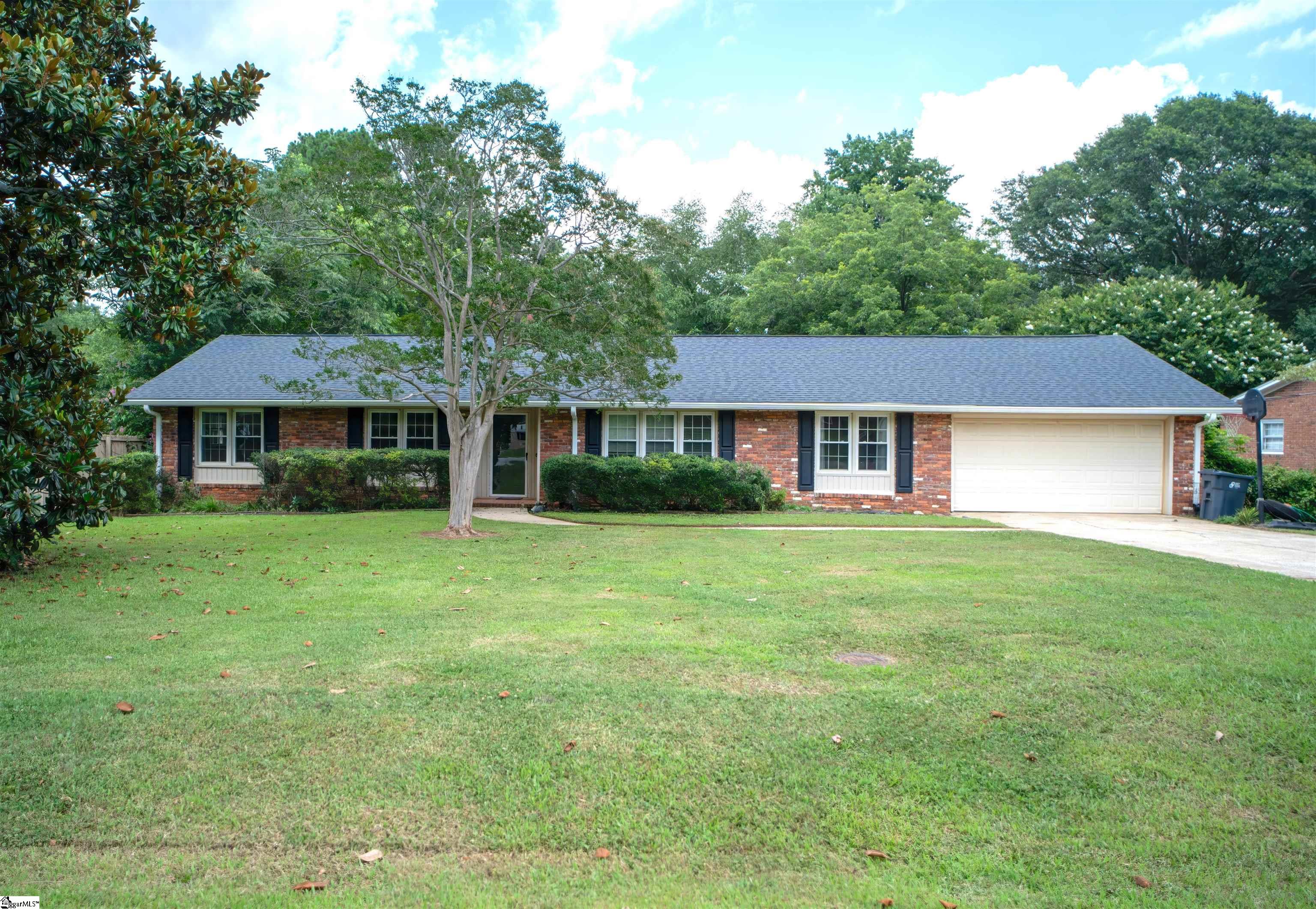 119 Andover Road Greenville, SC 29615 - Photo 1 of 22