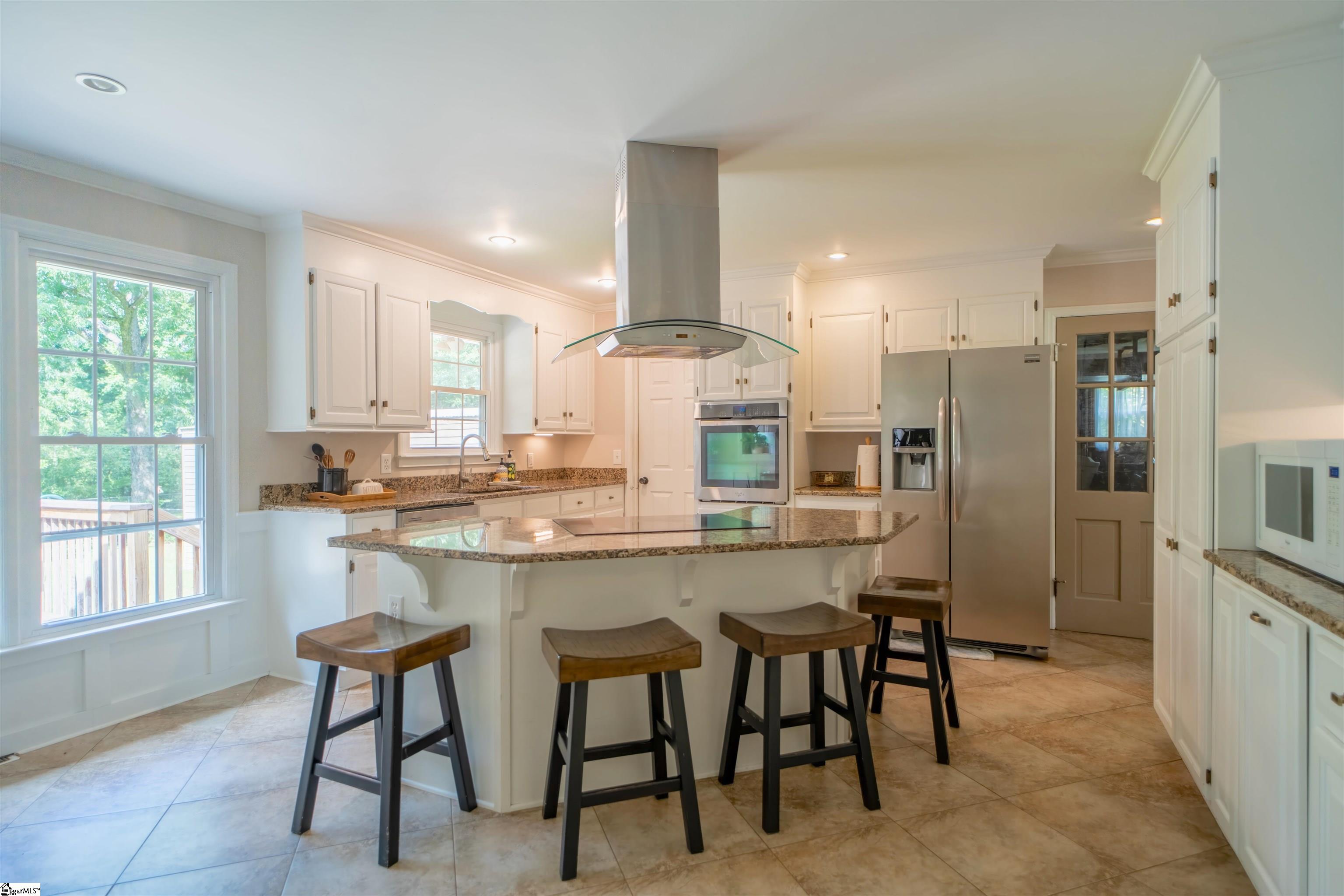 119 Andover Road Greenville, SC 29615 - Photo 6 of 22