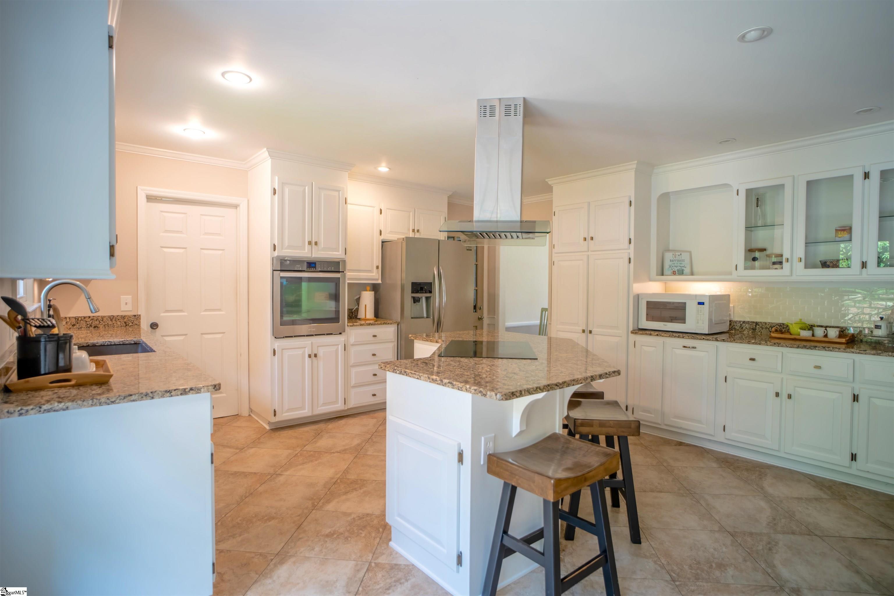 119 Andover Road Greenville, SC 29615 - Photo 7 of 22