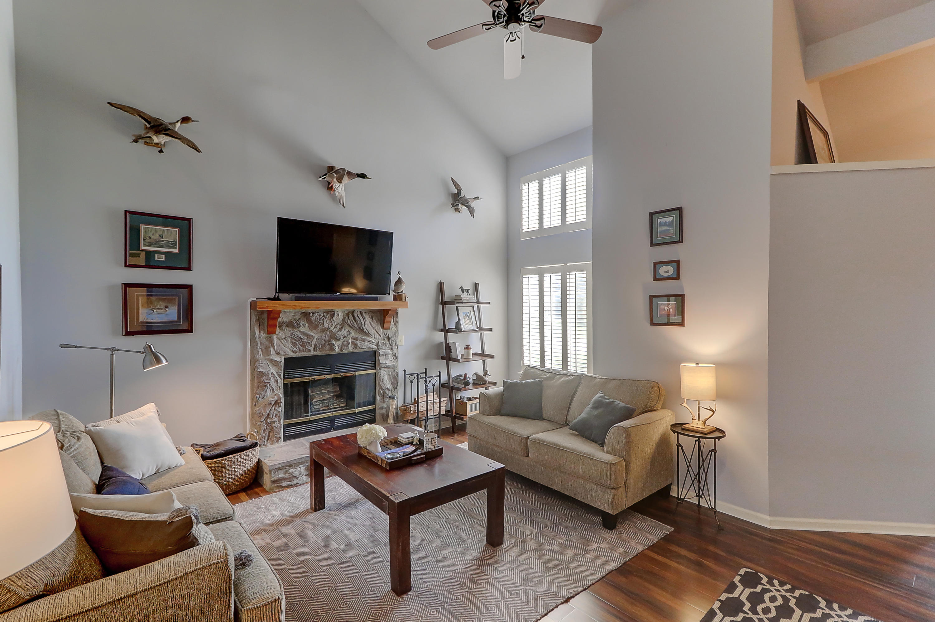 1447 Oak Landing Road Mount Pleasant, SC 29464 - Photo 5 of 26 Living Room