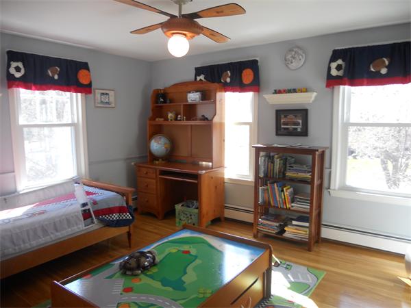 10 Liberty Road Hingham, MA 02043 - Photo 11 of 16 Gallery Image 11