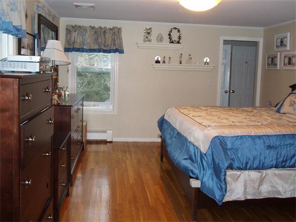 10 Liberty Road Hingham, MA 02043 - Photo 7 of 16 Gallery Image 7