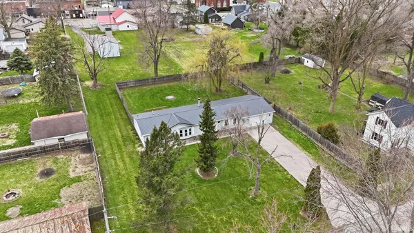 $269,500 | 315 North Hardy Street, Hudson, IN 46747