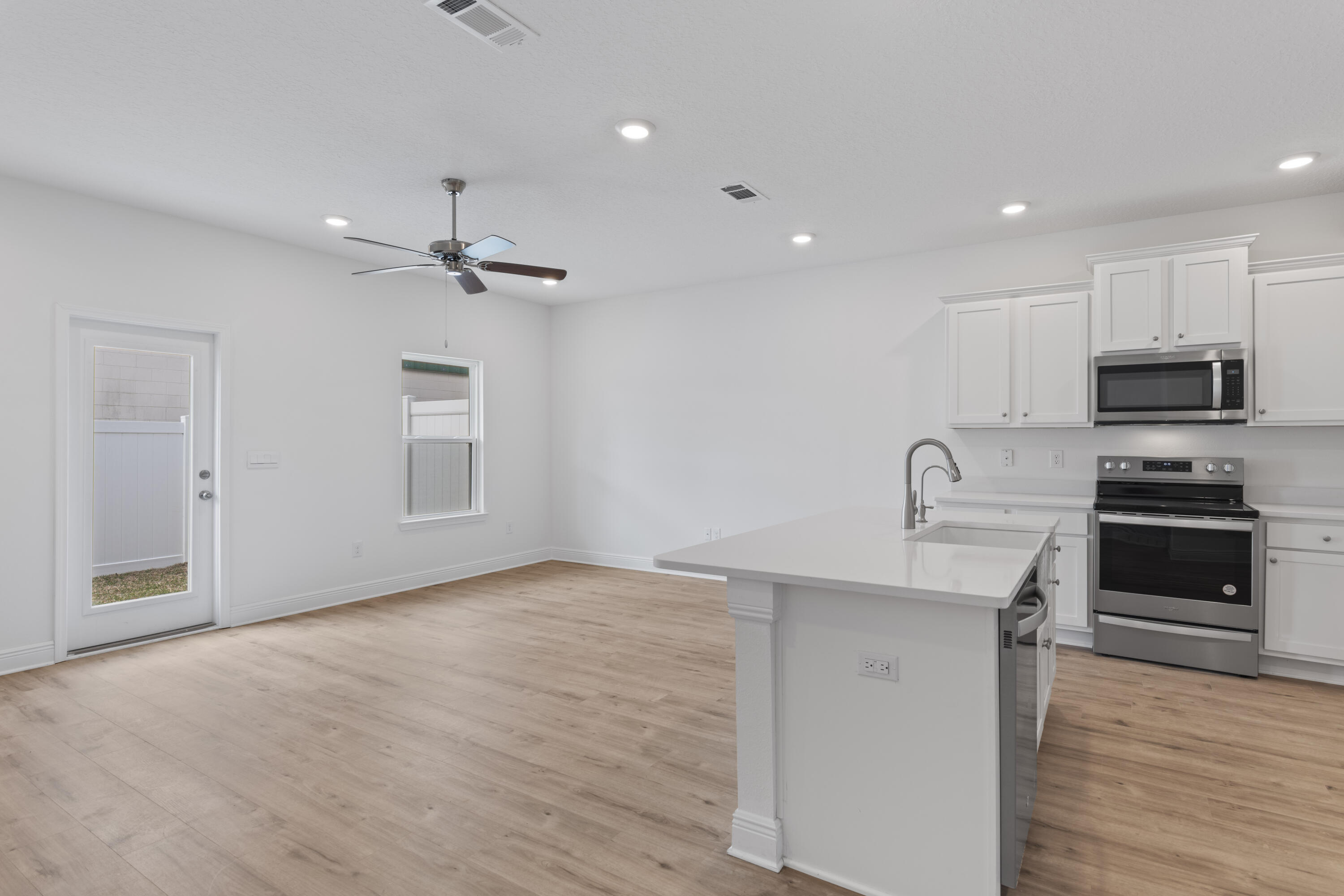30 Redbird Loop Destin, FL 32541 - Photo 3 of 23 a view of a kitchen with electric appliances