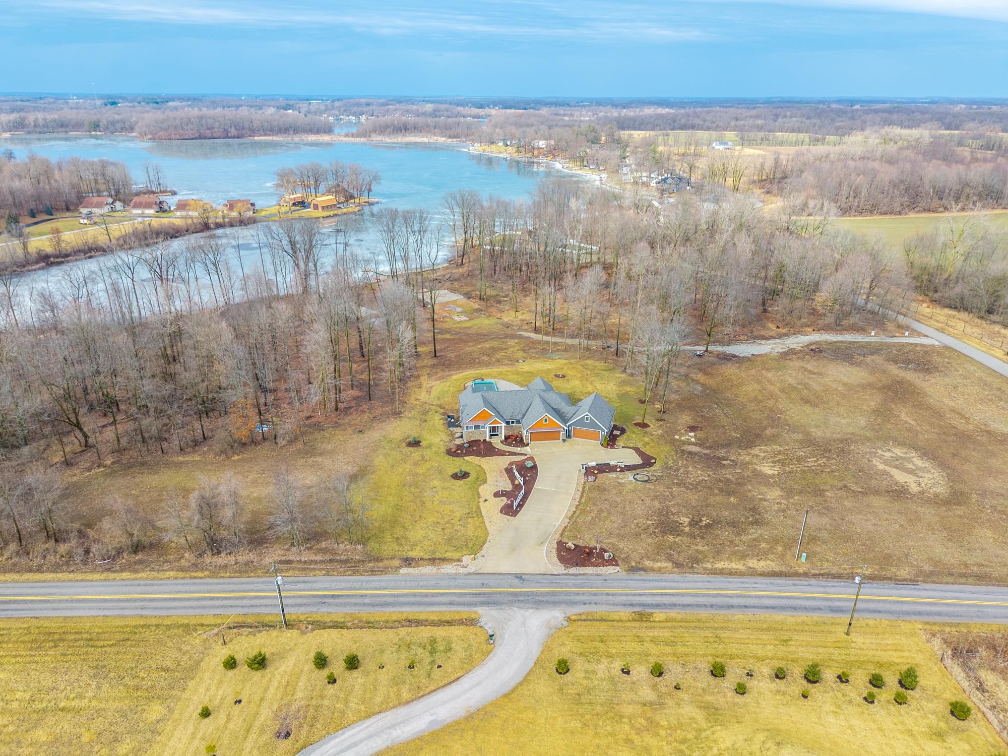 4393 East 850 North Rome City, IN 46784 - Photo 2 of 36