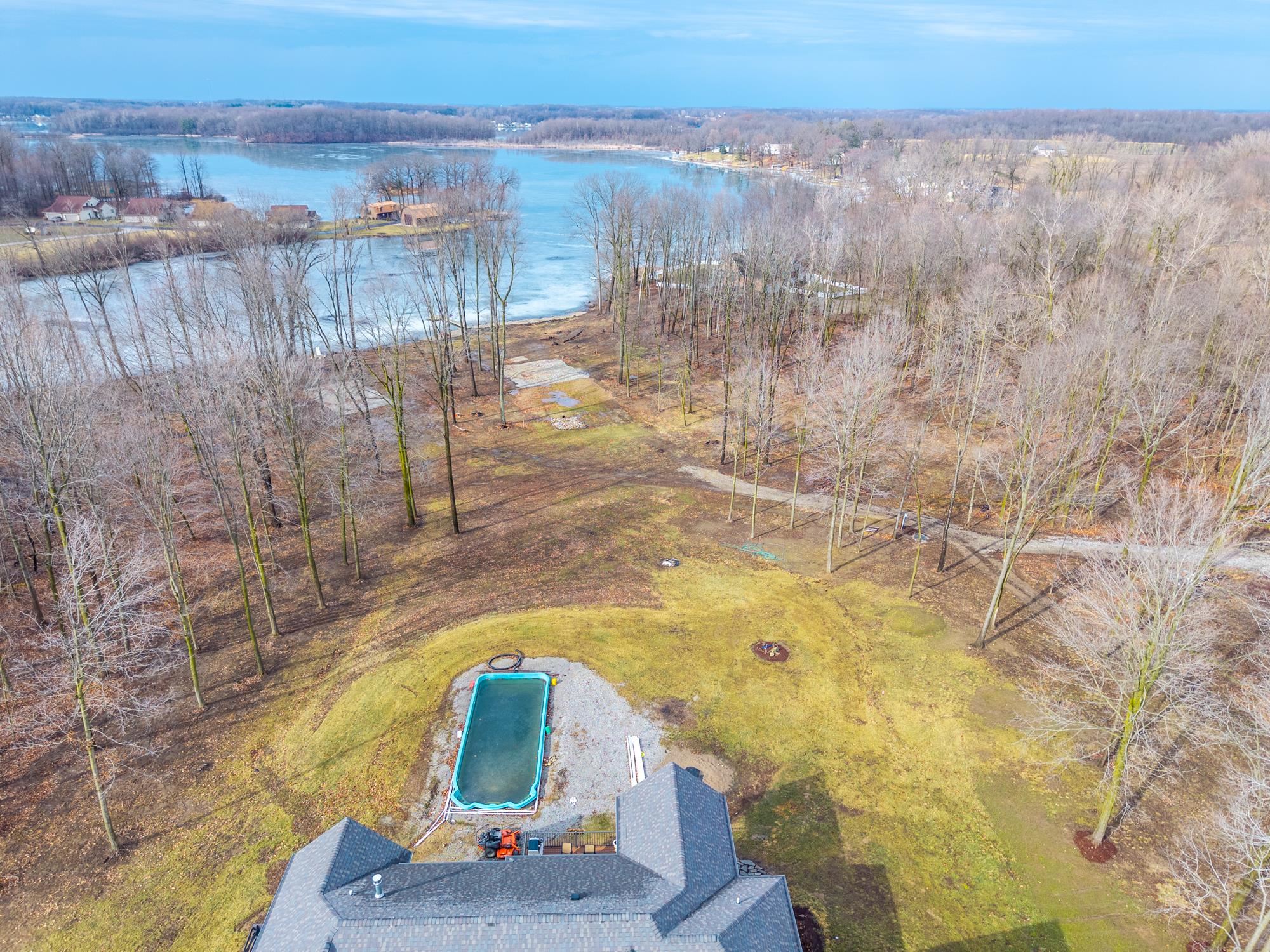 4393 East 850 North Rome City, IN 46784 - Photo 5 of 36