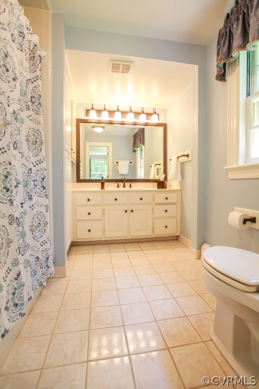 3641 Old Gun Road Midlothian, VA 23113 - Photo 14 of 24 a view of a bedroom with closet