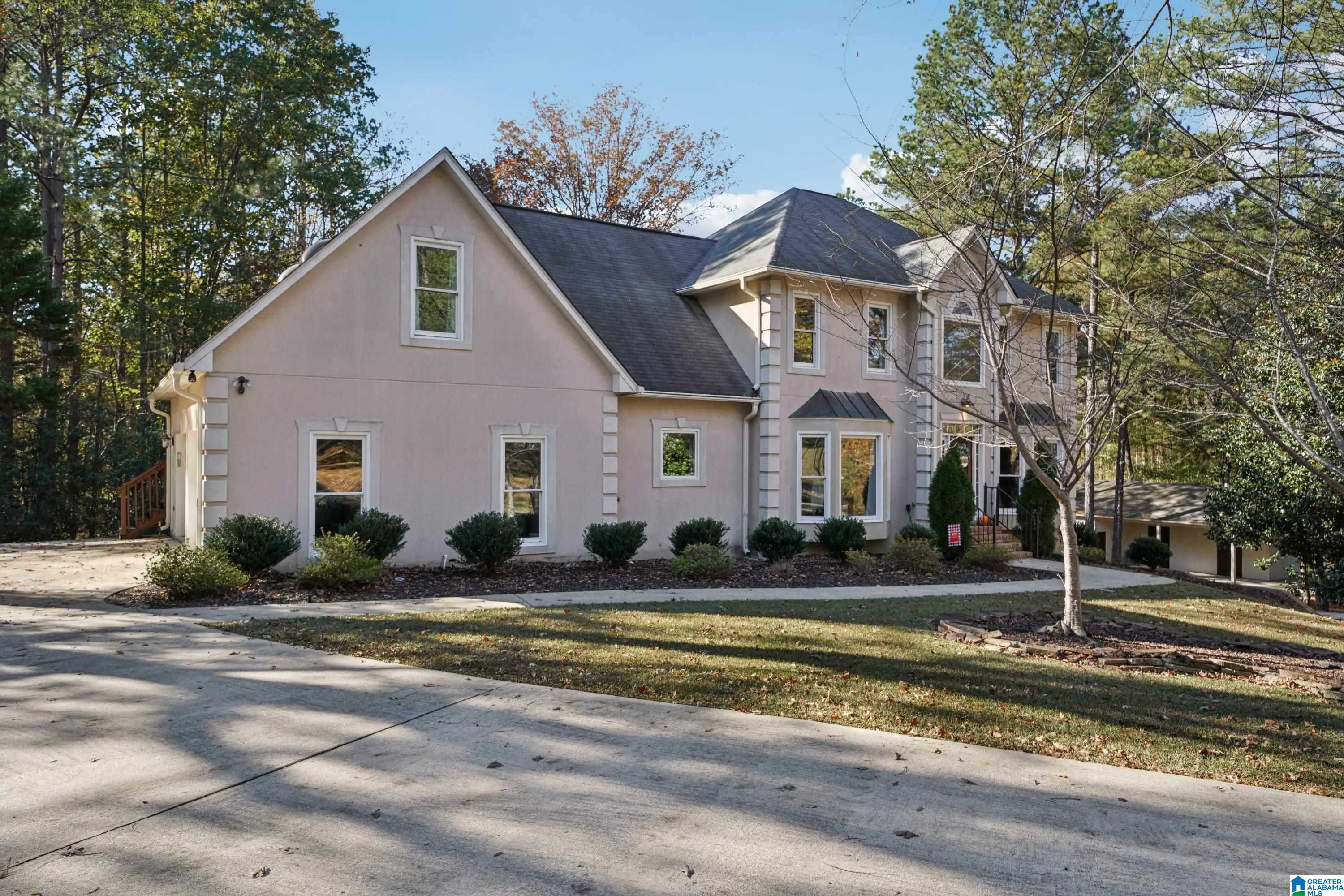 101 Windsor Circle Pelham, AL 35124 - Photo 4 of 60
