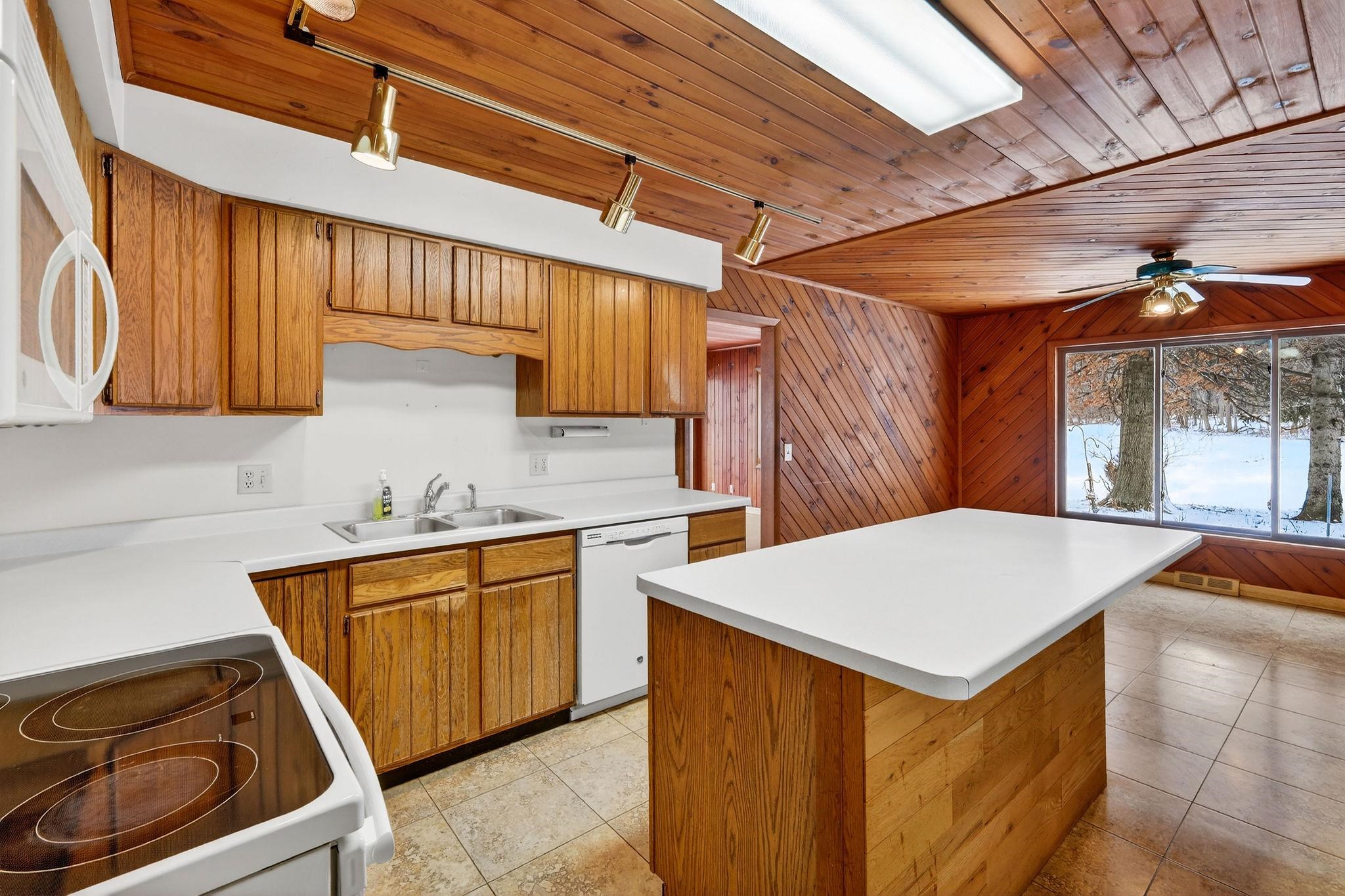 S4166 Crawford Street Baraboo, WI 53913 - Photo 15 of 67