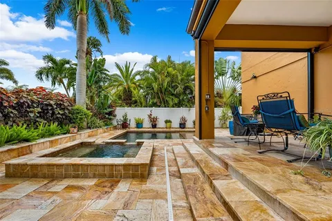 $1,850,000 | 620 Ponce De Leon Drive, Tierra Verde, FL 33715
