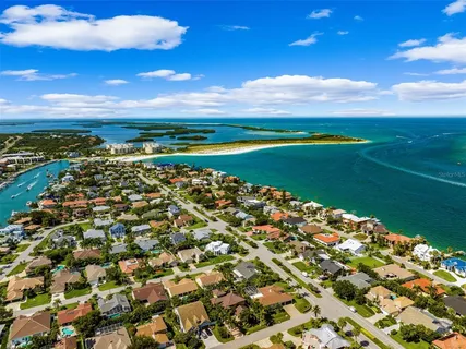 $1,850,000 | 620 Ponce De Leon Drive, Tierra Verde, FL 33715