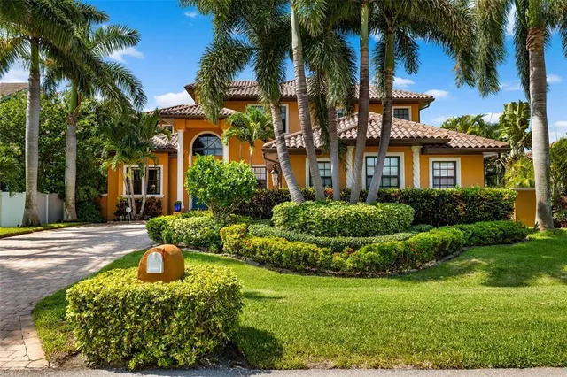 $1,850,000 | 620 Ponce De Leon Drive, Tierra Verde, FL 33715