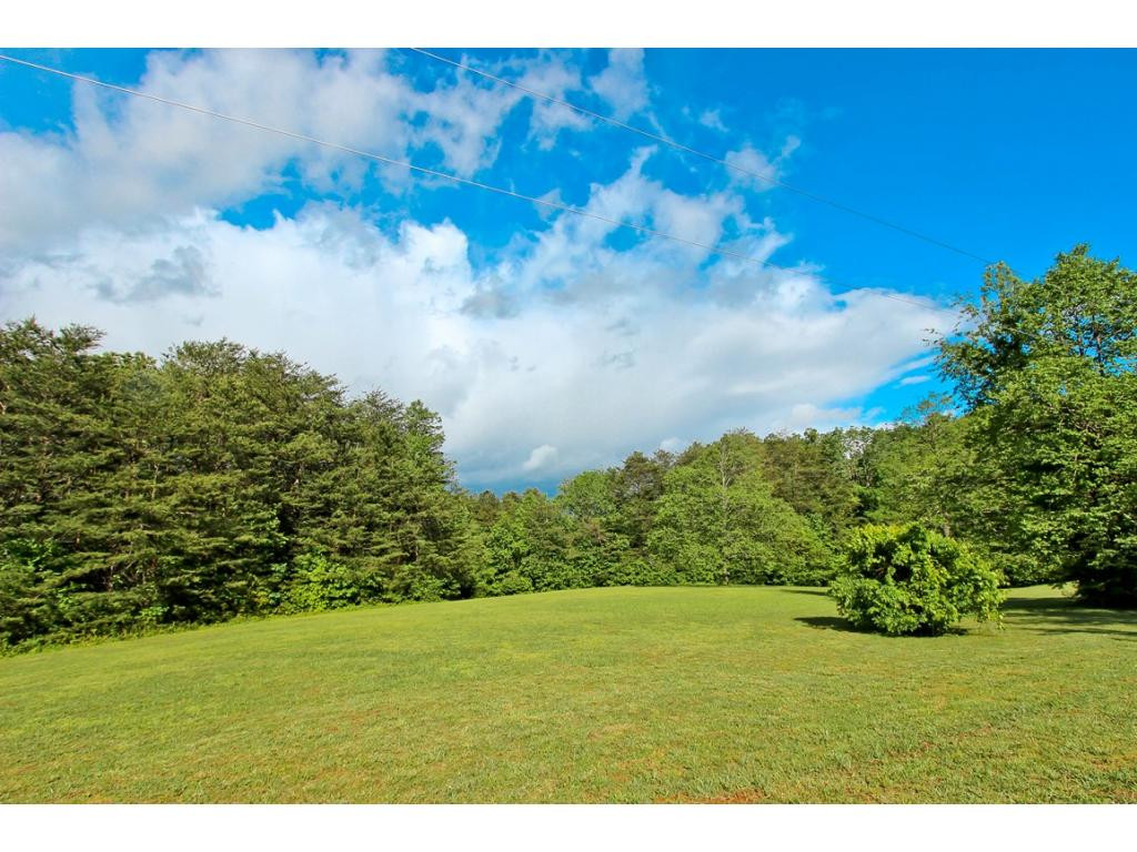 2490 Doe Road Newport, TN 37821 - Photo 36 of 36 Photo 36