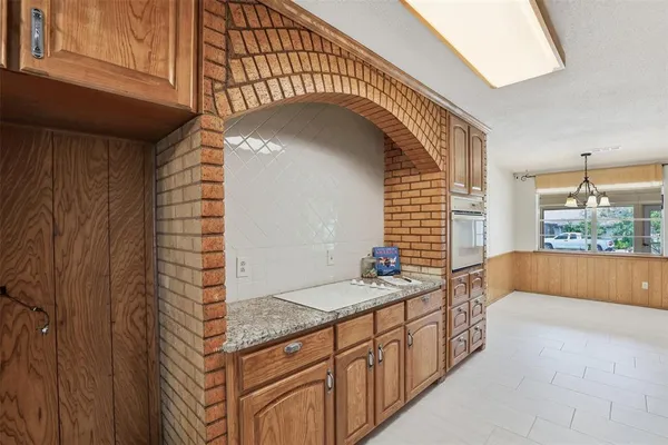 $384,000 | 3820 Walton Avenue, Fort Worth, TX 76133