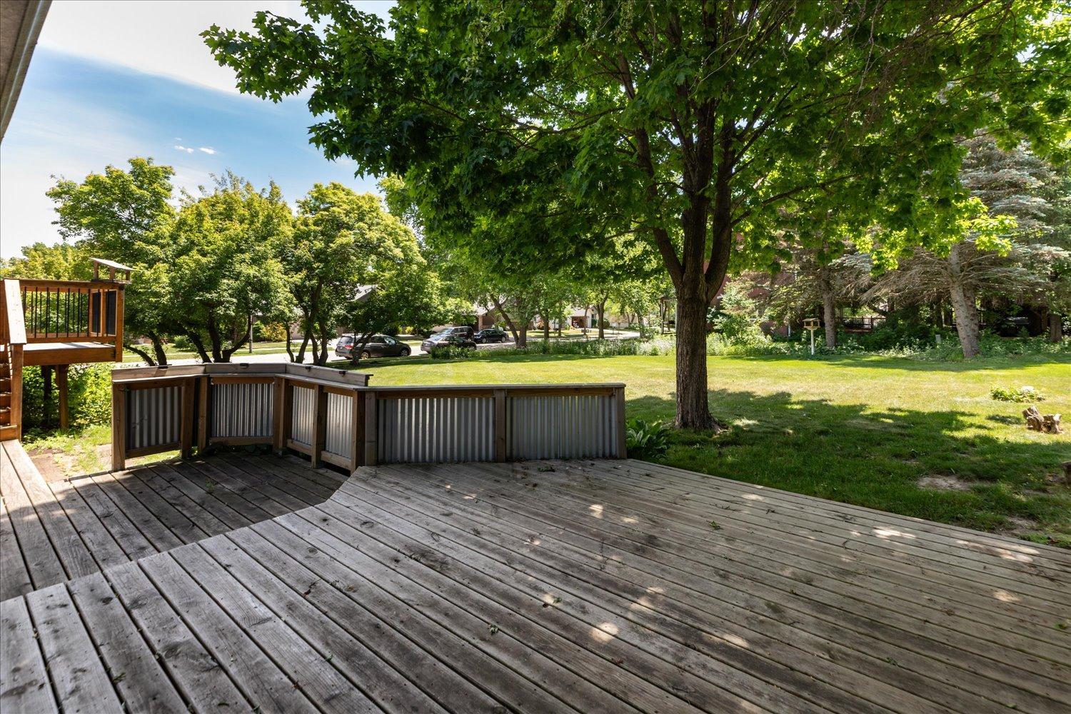 906 High Meadow Lane Southwest Rochester, MN 55902 - Photo 28 of 36