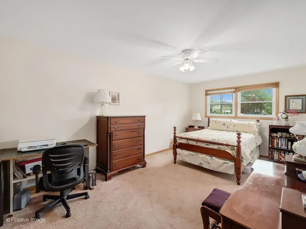 $575,000 | 7201 Powell Street, Downers Grove, IL 60516